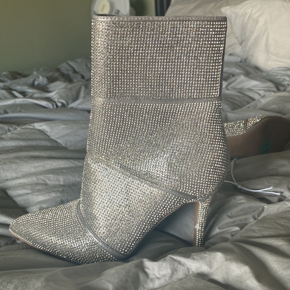 Rhinestone zip up above ankle heeled boots - Picture 2 of 4